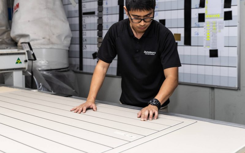 Floor-Cutting